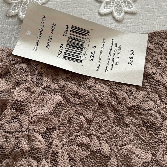 Hanky Panky Retro V-Kini New with tags Lace Lingerie set of 2 pink & Taupe small - Picture 3 of 11